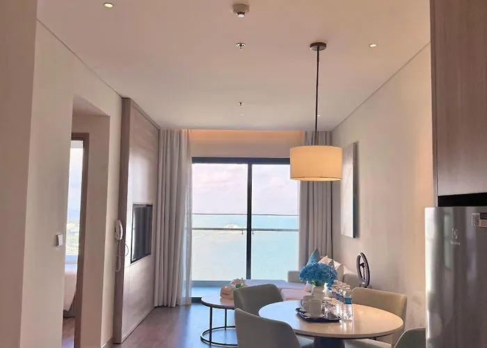A La Carte Bay Apartment- Oc *